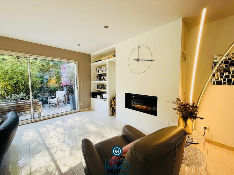 Villa - 180 m² - 5 pièces