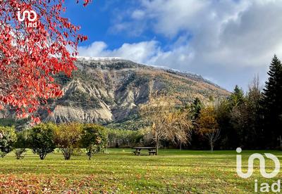 Ferme - 470 m² - 4 pièces
