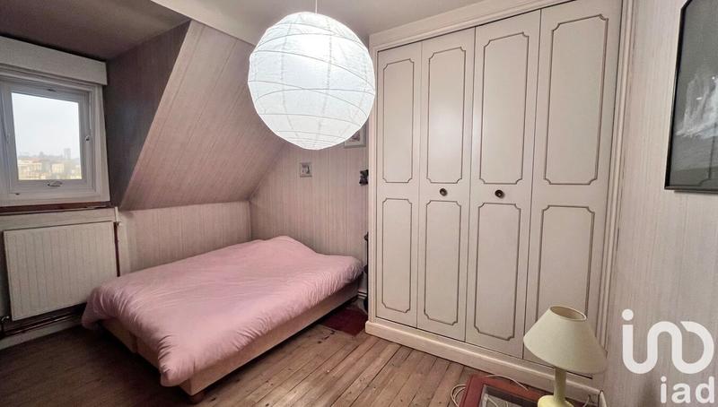 Maison - 183 m² - 7 pièces