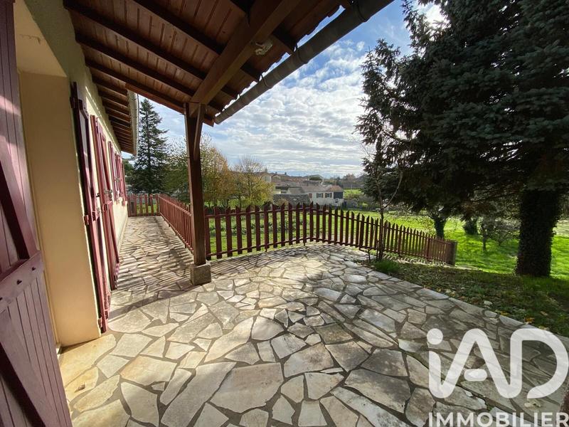 Maison - 152 m² - 9 pièces