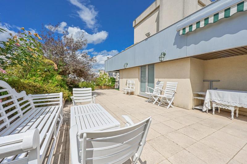 Appartement - 134 m² - 5 pièces