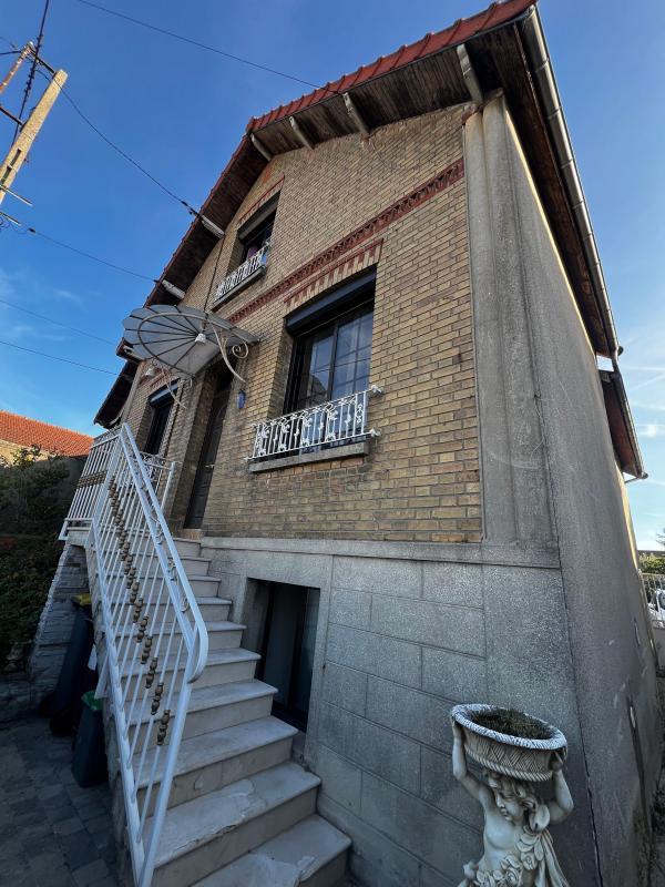 Maison - 130 m² - 4 pièces