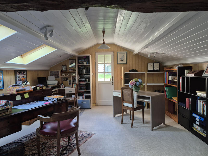 Propriété - 205 m² - 8 pièces