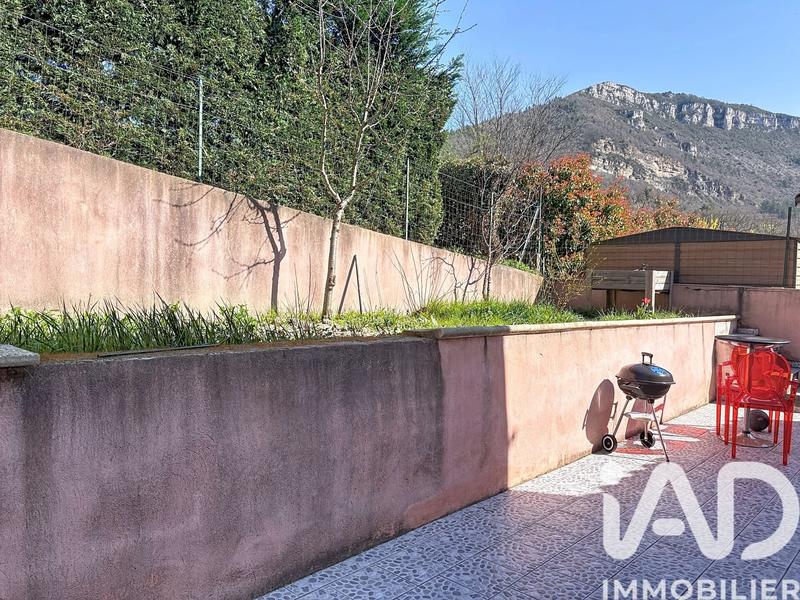 Maison - 115 m² - 6 pièces