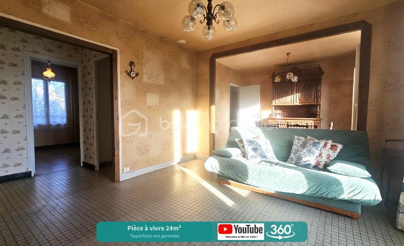 Maison traditionnelle - 85 m² - 5 pièces