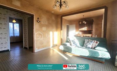 Maison traditionnelle - 85 m² - 5 pièces