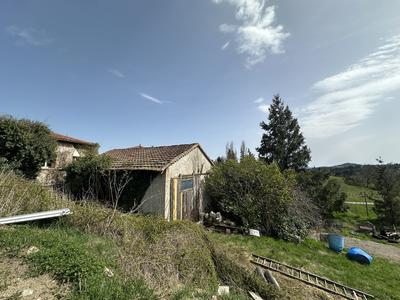 Maison - 205 m² - 5 pièces