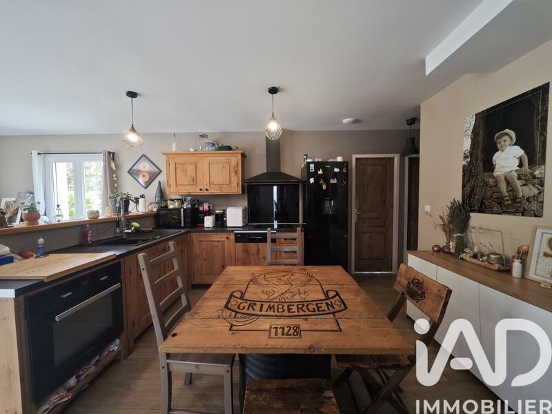 Maison - 85 m² - 4 pièces