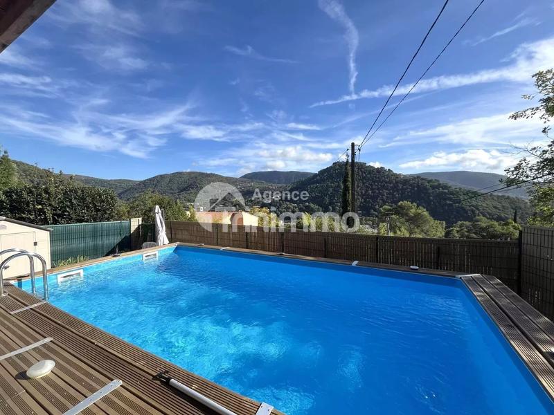 Maison - 130 m² - 5 pièces