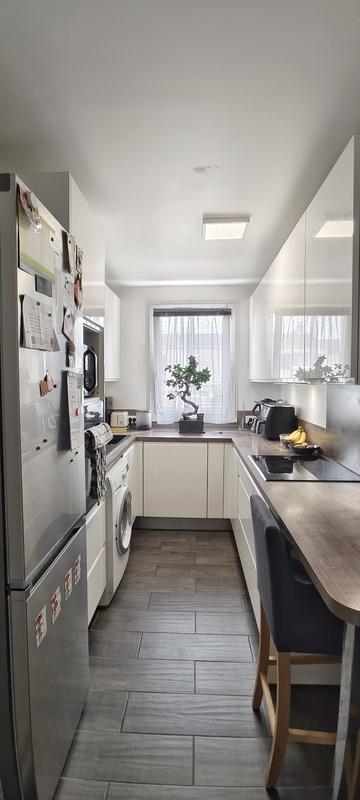 Appartement - 82 m² - 4 pièces