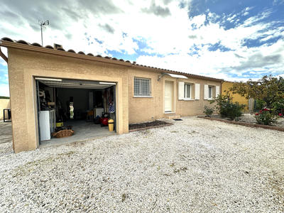 Villa - 100 m² - 5 pièces