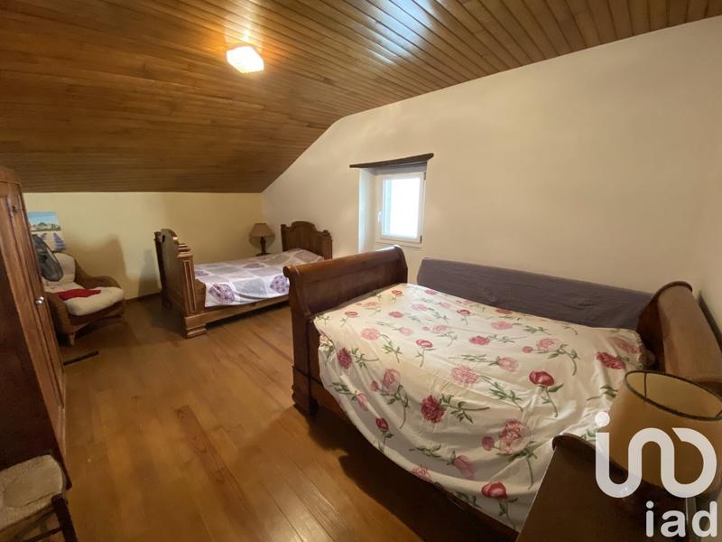 Maison - 200 m² - 6 pièces