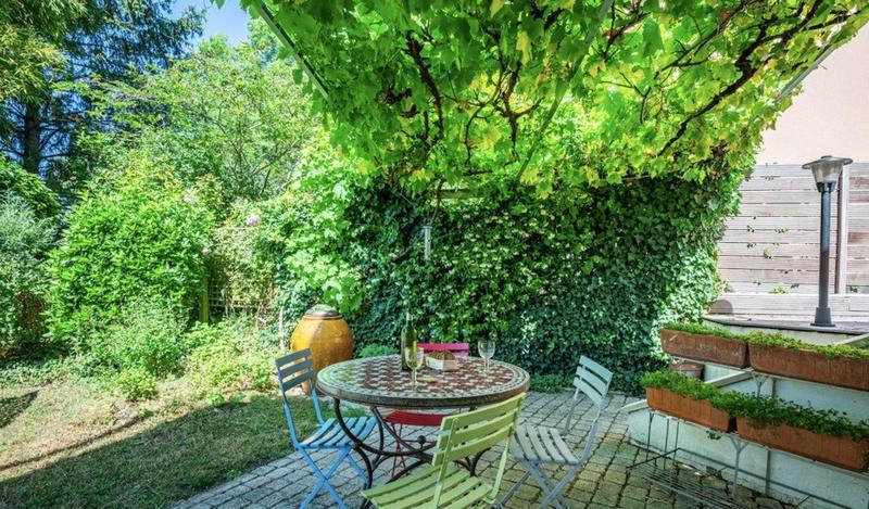 Maison - 284 m² - 6 pièces