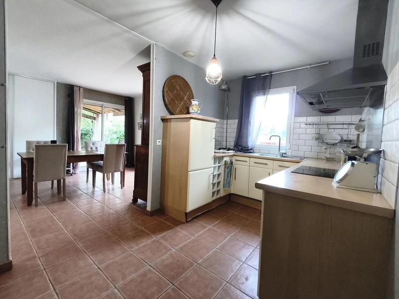 Pavillon - 108 m² - 5 pièces