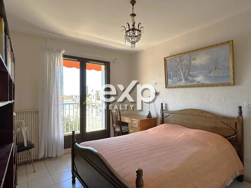 Appartement - 92 m² - 4 pièces