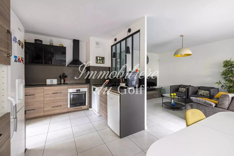 Appartement - 83 m² - 4 pièces