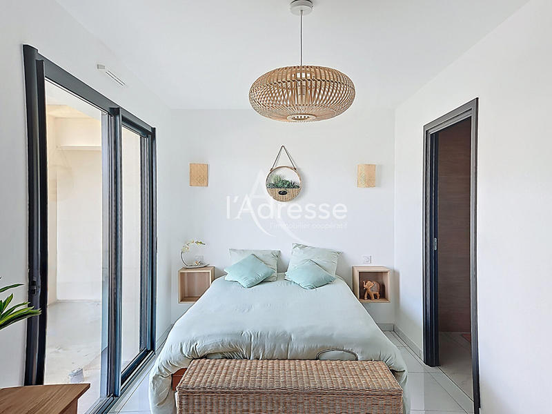 Maison - 166 m² - 6 pièces