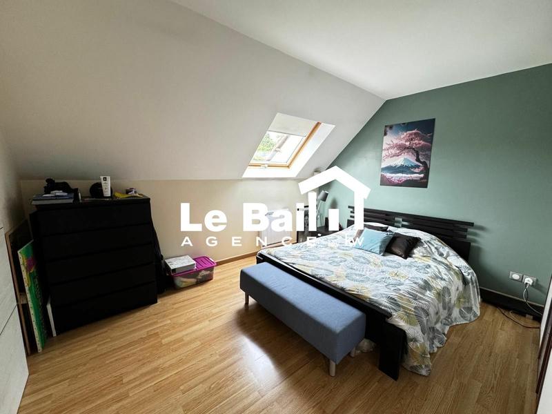 Maison - 121 m² - 6 pièces