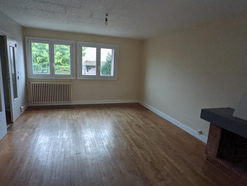 Maison - 81 m² - 5 pièces