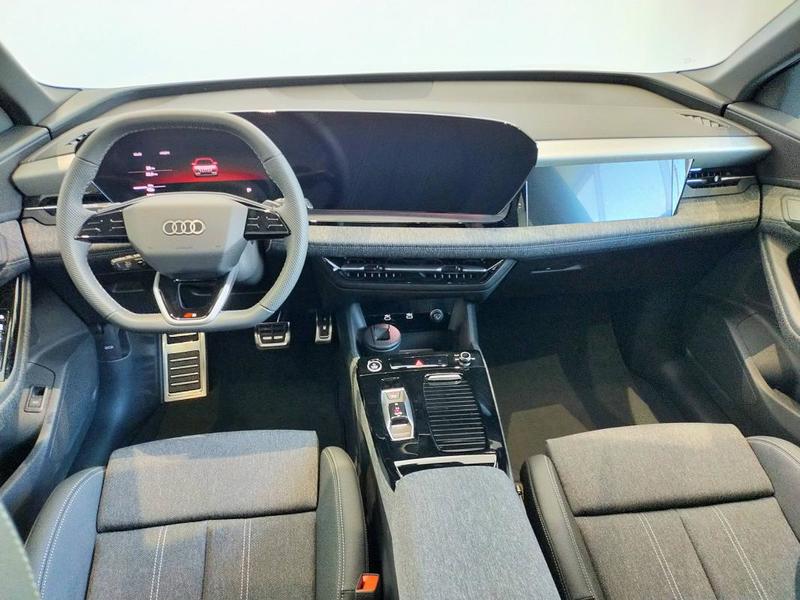 Audi q6 e-tron 306 ch 100 kWh performance s line