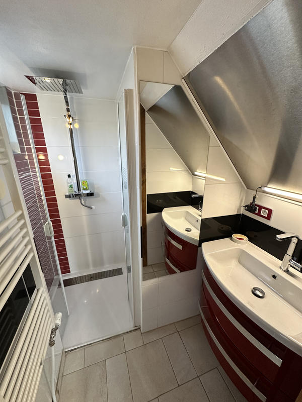 Maison - 190 m² - 7 pièces