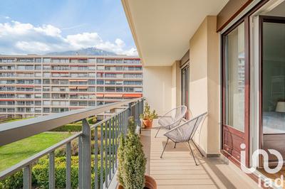 Appartement - 85 m² - 4 pièces