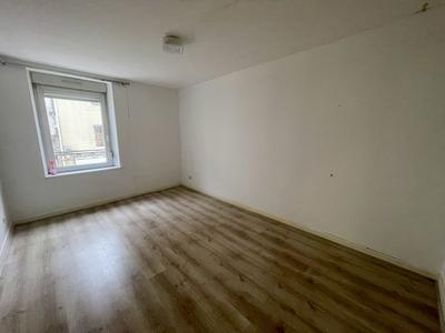 Appartement - 125 m² - 5 pièces