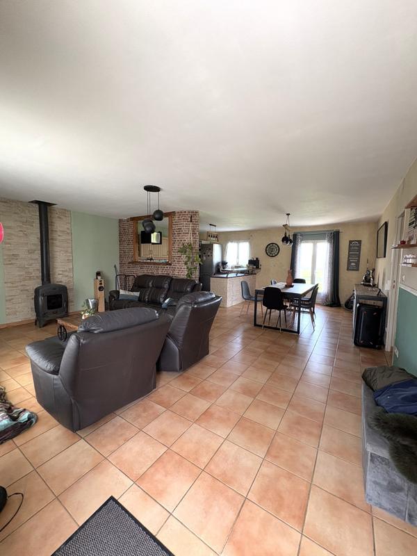 Maison - 104 m² - 5 pièces