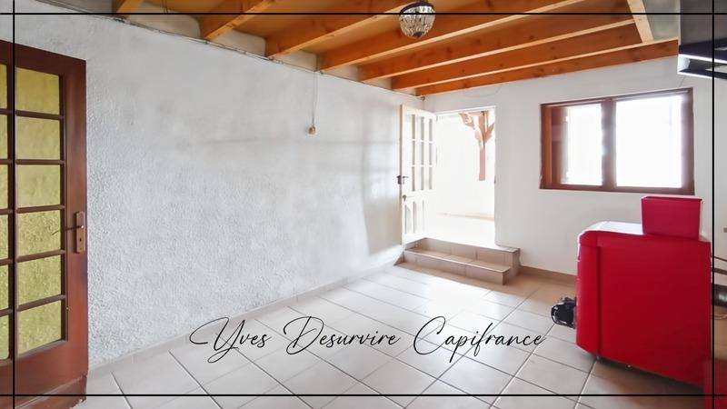 Maison - 97 m² - 5 pièces