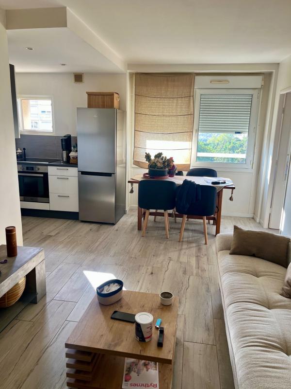 Appartement - 49 m² - 3 pièces