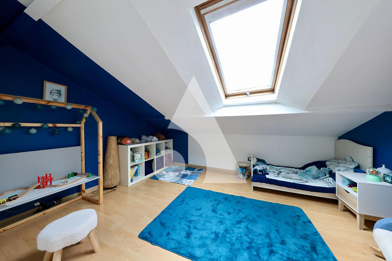 Maison - 140 m² - 7 pièces