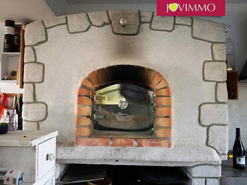 Maison - 218 m² - 8 pièces