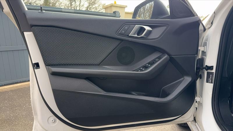 Bmw Série 1 (F40) 118d 150 Bva8 Lounge - Automatique Entretien constructeur