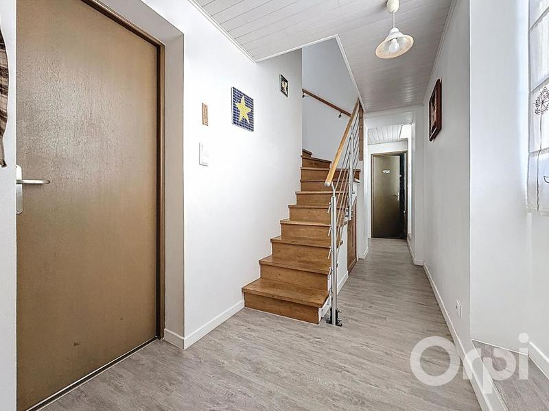 Maison - 105 m² - 5 pièces