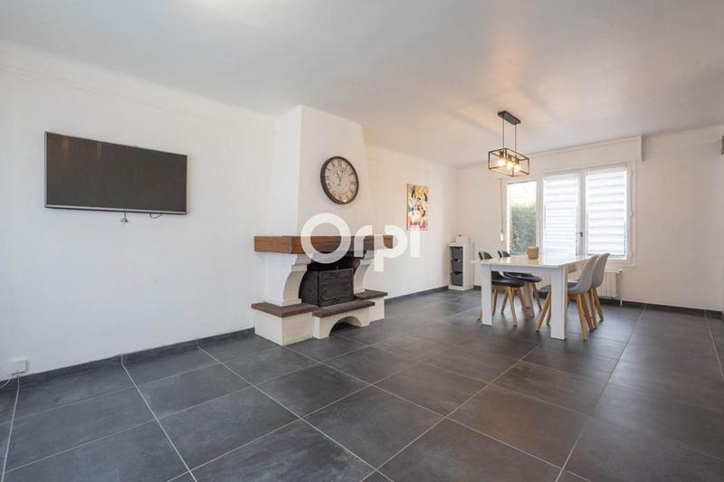 Maison - 88 m² - 4 pièces