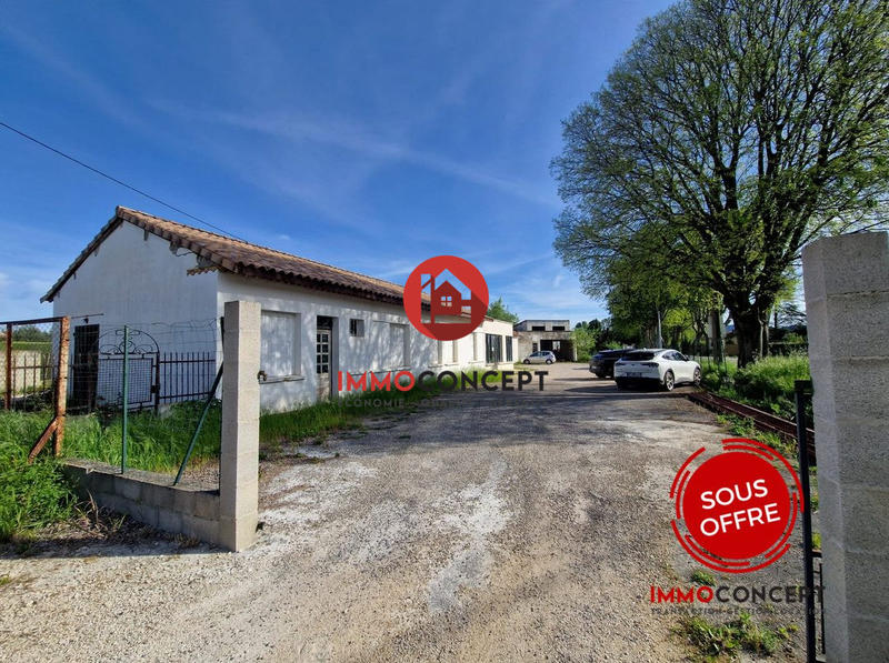 Local commercial - 682 m²