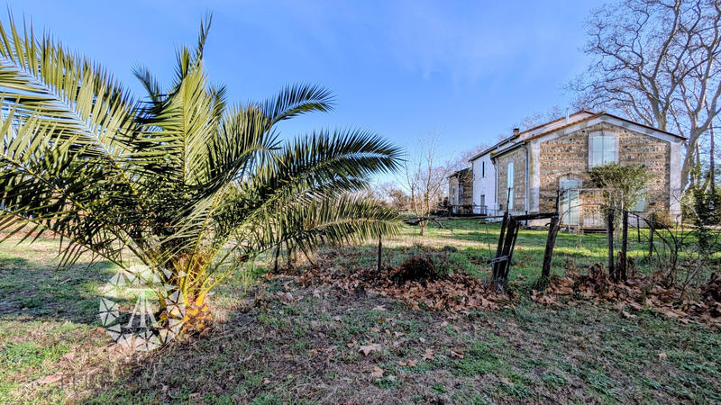 Maison - 103 m² - 5 pièces