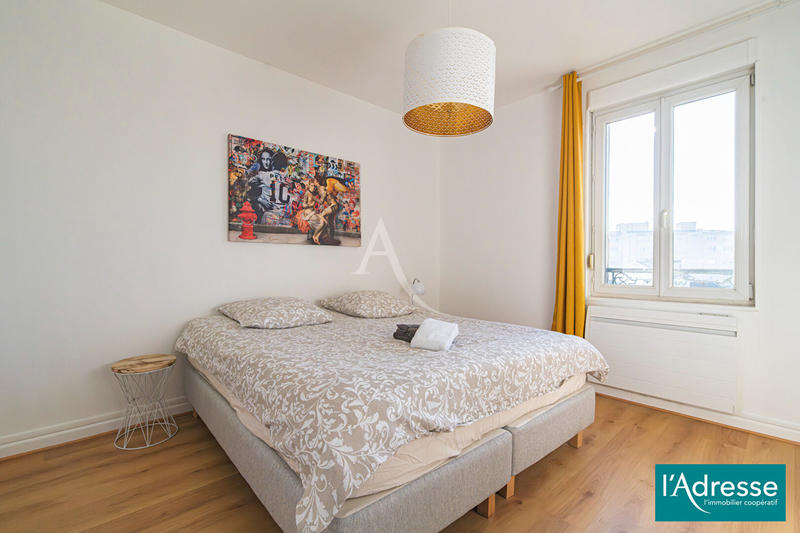 Appartement - 105 m² - 5 pièces