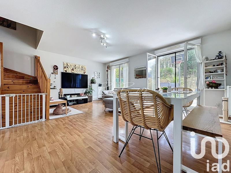 Maison - 116 m² - 6 pièces