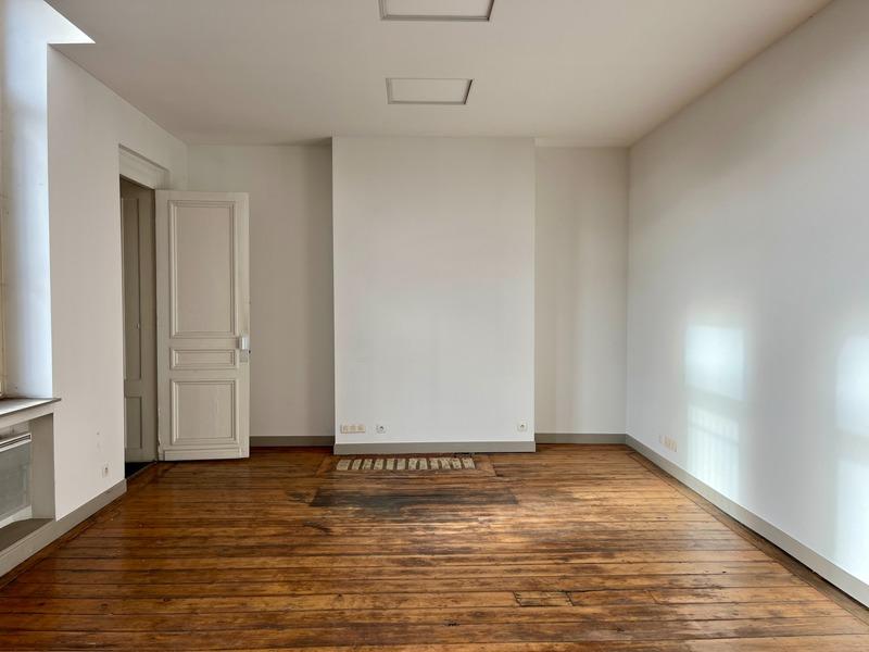 Immeuble - 640 m² - 24 pièces