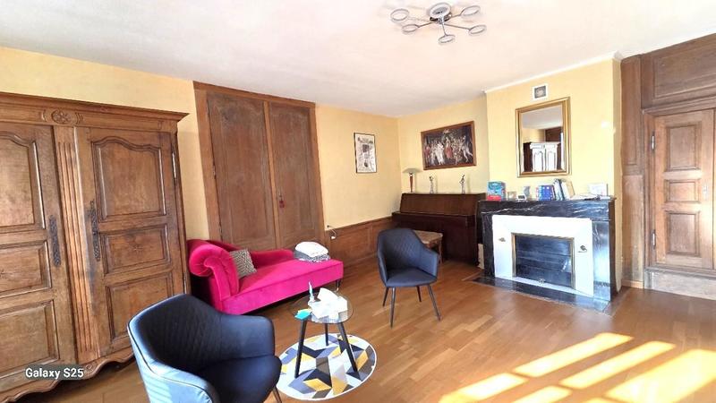 Maison - 172 m² - 6 pièces