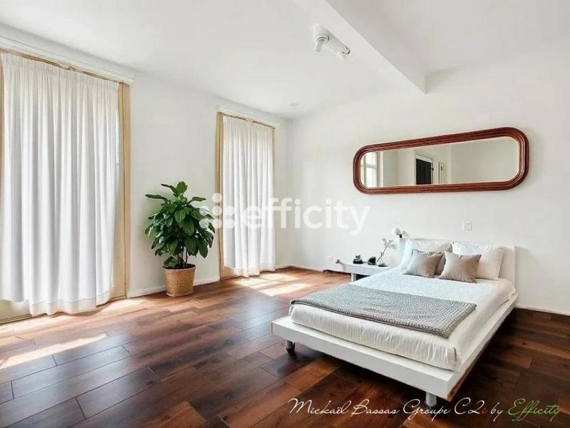 Immeuble - 120 m² - 7 pièces