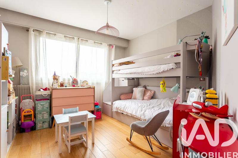 Appartement - 98 m² - 4 pièces