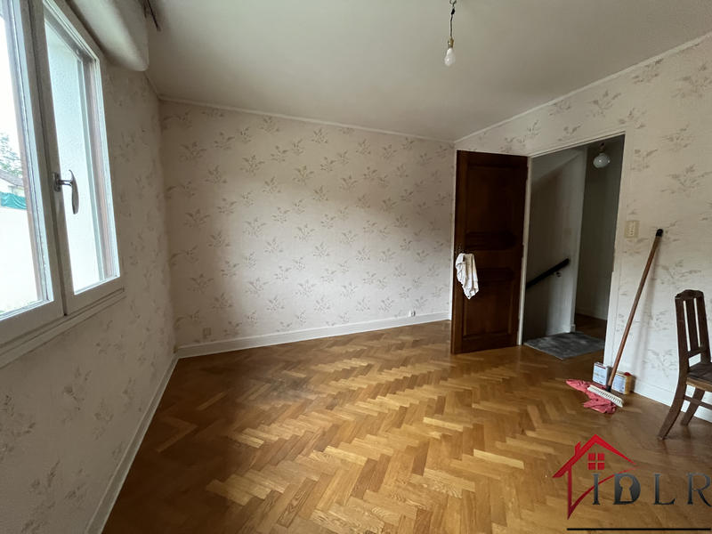 Maison - 67 m² - 5 pièces