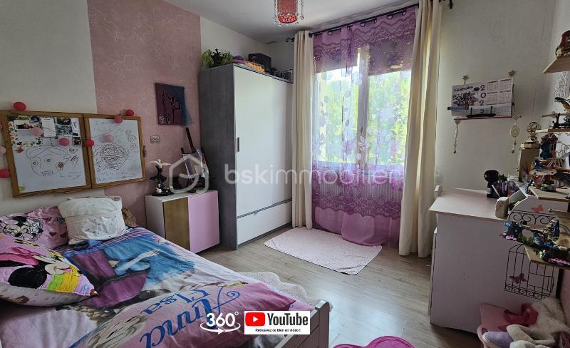 Maison traditionnelle - 140 m² - 5 pièces