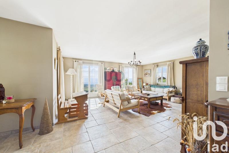 Maison - 130 m² - 6 pièces