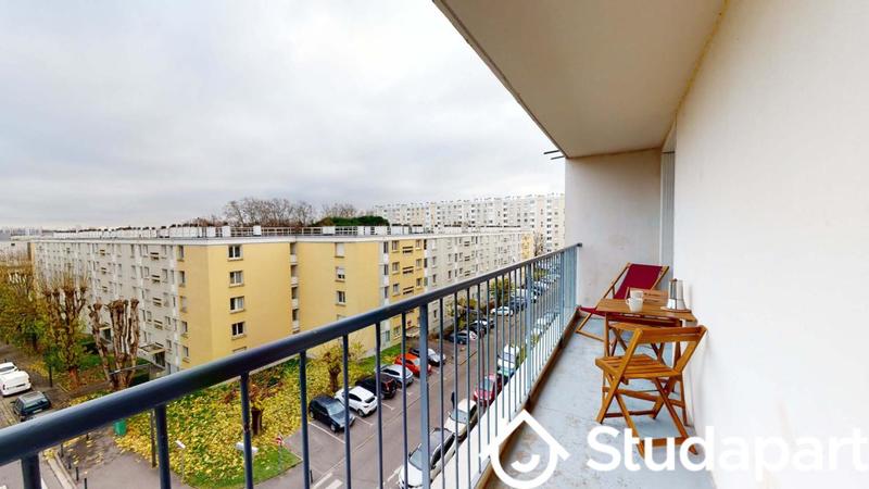 Chambre - 9 m² - 1 pièce