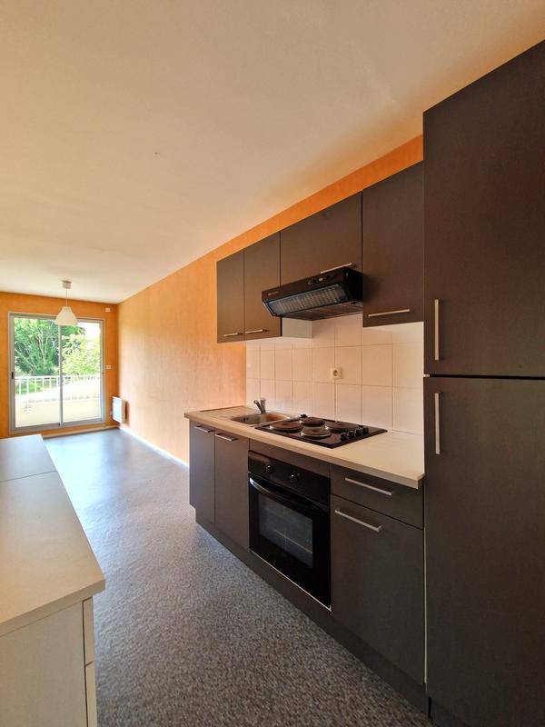 Appartement - 83 m² - 4 pièces