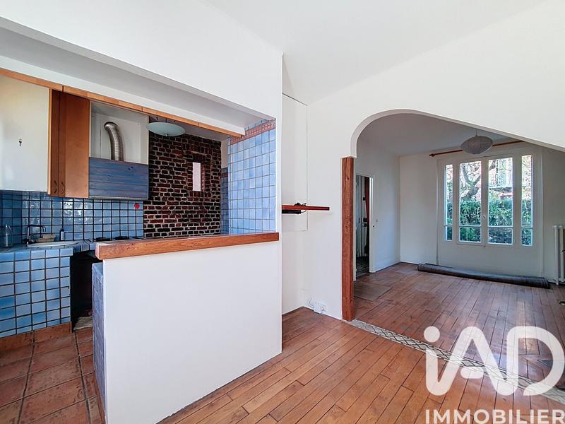 Maison - 92 m² - 6 pièces