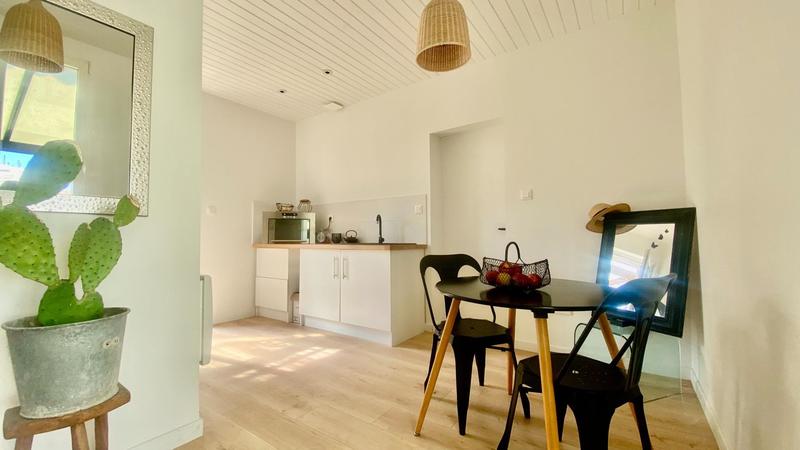 Maison - 200 m² - 7 pièces